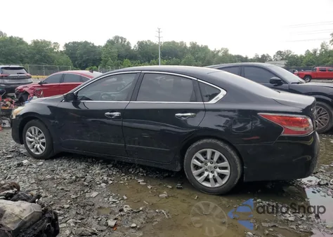 2015 Nissan Altima 2.5 из США, поврежденный, VIN 1N4AL3AP4FC458341